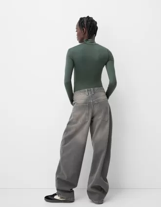 Body de manga larga con cuello alto
