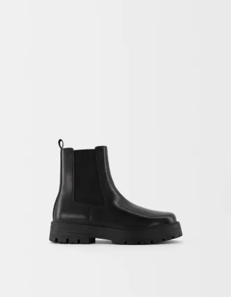 Botas Chelsea con suela track