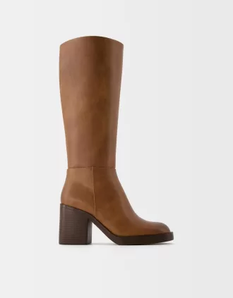 Botas con tacón de bloque