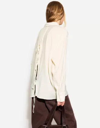Camisa con lazos