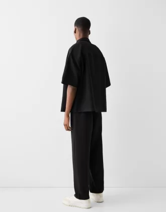 Camisa entallada de manga corta con corte boxy