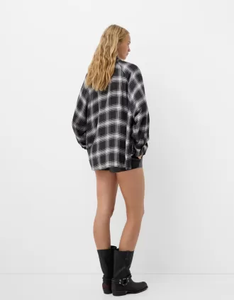 Camisa oversize cuadros