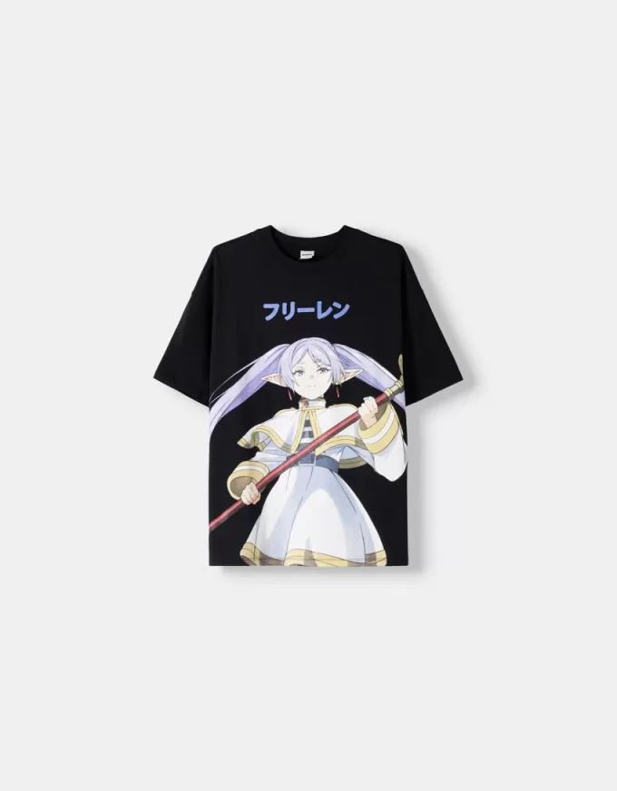 Camiseta Frieren oversize de manga corta