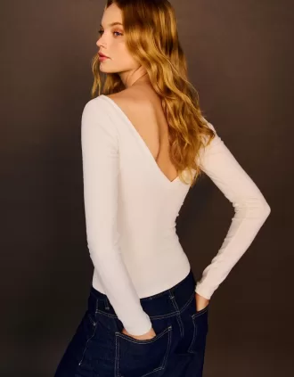 Camiseta de manga larga con escote en pico fruncido