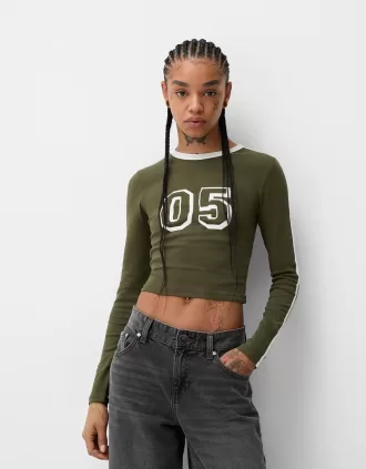Camiseta de manga larga con estampado y ribete