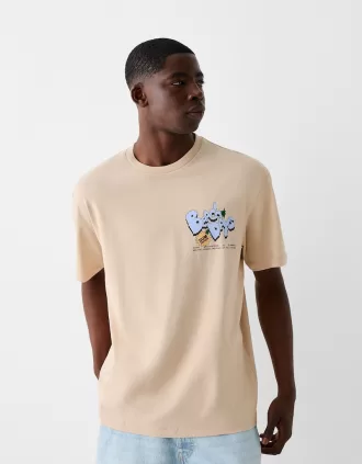 Camiseta estampada de manga corta boxy fit