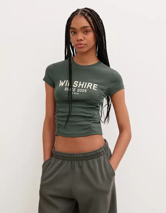 Camiseta estampada manga corta con fruncido