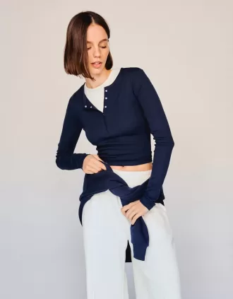 Camiseta henley de manga larga