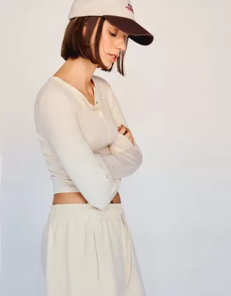 Camiseta henley de manga larga