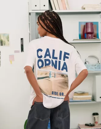 Camiseta manga corta con estampado