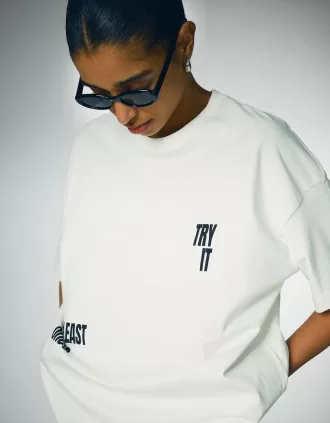 Camiseta manga corta con estampado