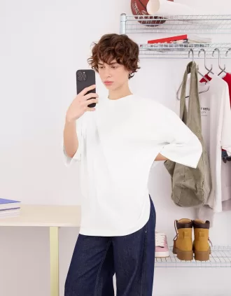Camiseta oversize de algodón pesado de manga corta