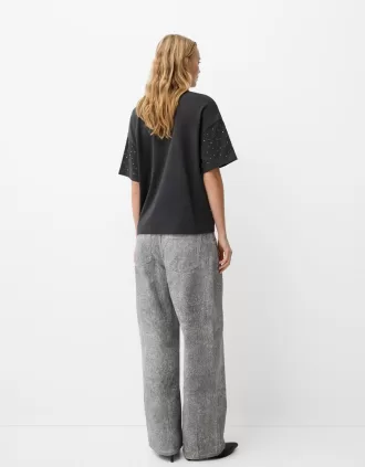 Camiseta oversize de manga corta con strass