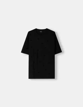Camiseta tejido grueso manga corta con costuras