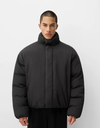 Chaqueta acolchada plisada