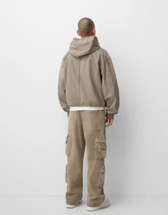 Chaqueta con capucha