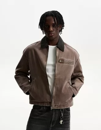 Chaqueta con cuello en contraste
