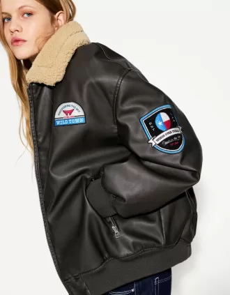Chaqueta doble faz con parches