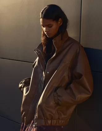 Chaqueta oversize de piel sintética