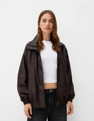 Chaqueta oversize de piel sintética