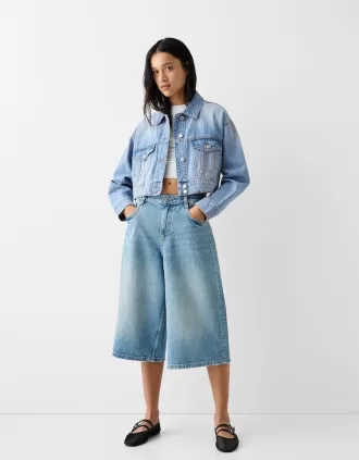 Chaqueta vaquera corta