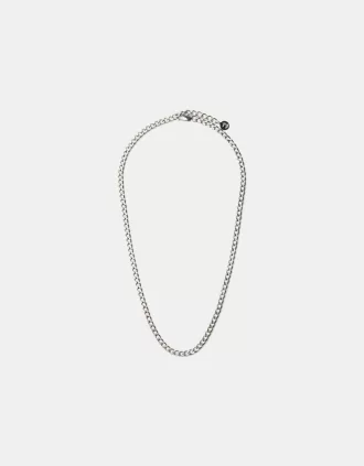 Collar de eslabones de cadena de acero inoxidable.