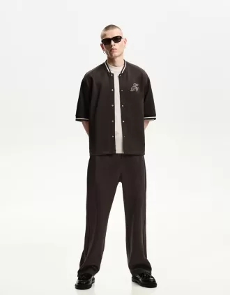 Conjunto camisa y pantalón
