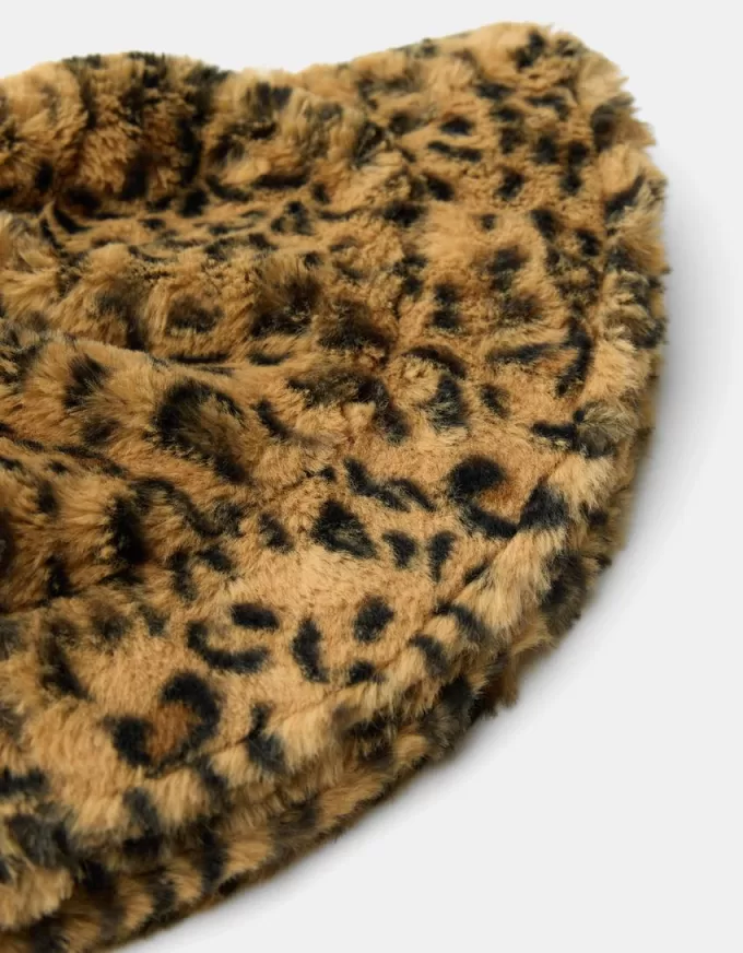 Gorro tipo pescador pelo sintético animal print