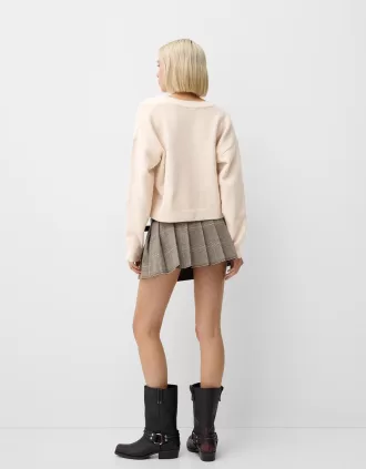Jersey corto con cuello en V
