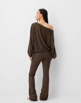 Jersey cuello asimétrico tacto suave