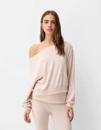 Jersey cuello asimétrico tacto suave