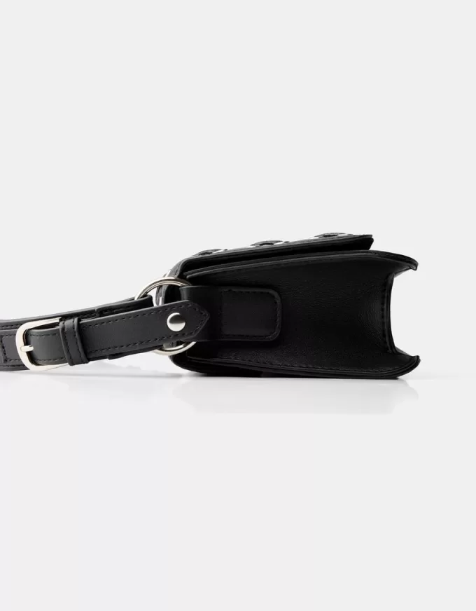 Minaudière con detalle de lazo