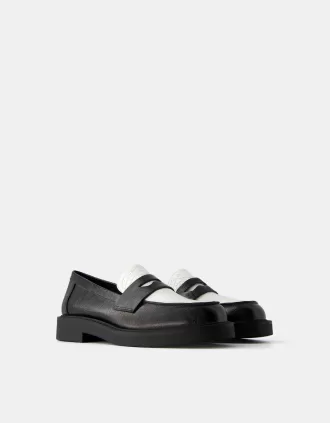 Mocasines contraste