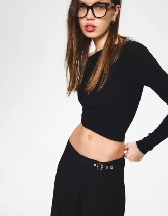 Pantalón pinzas hebilla