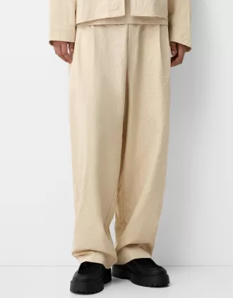 Pantalón super baggy con pinzas