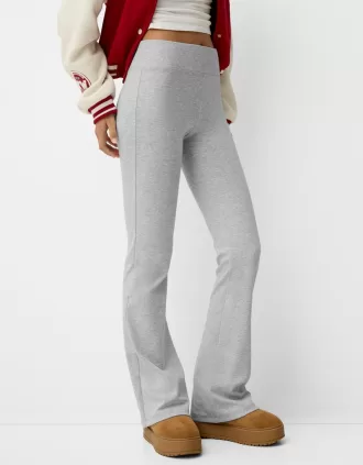 Pantalones acampanados con cintura de canalé