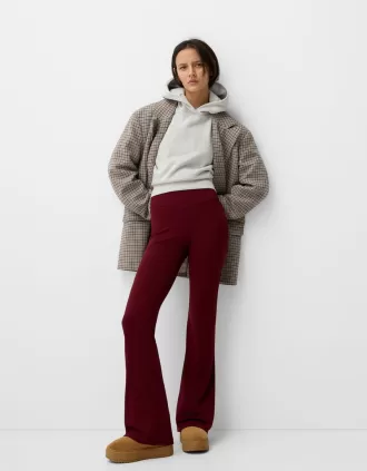 Pantalones acampanados con cintura de canalé