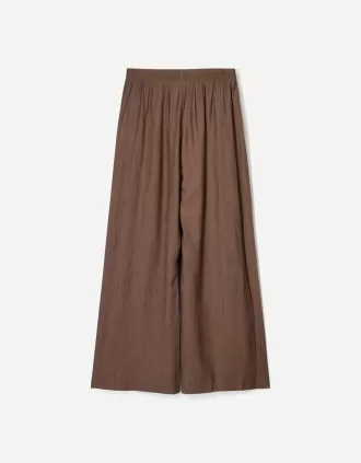 Pantalones anchos con cordones