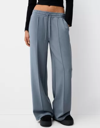 Pantalones anchos suaves