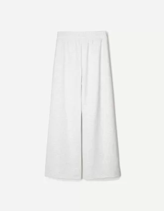 Pantalones anchos suaves