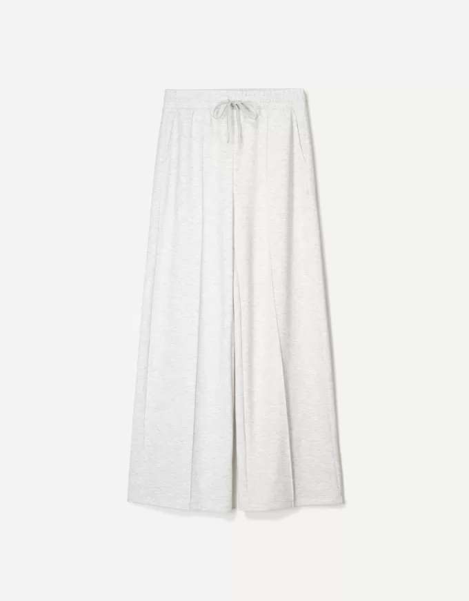 Pantalones anchos suaves