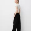 Pantalones anchos suaves