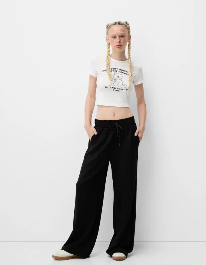 Pantalones anchos suaves