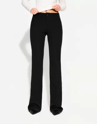 Pantalones boot-cut de talle bajo