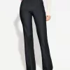 Pantalones boot-cut de talle bajo