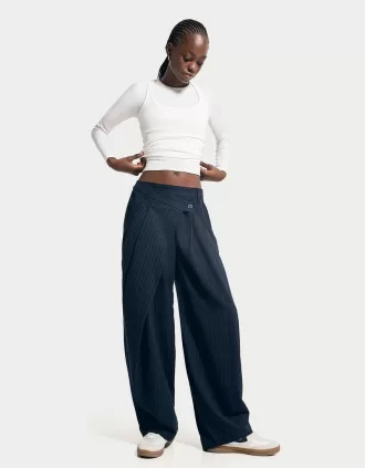 Pantalones de sastre a rayas diplomáticas