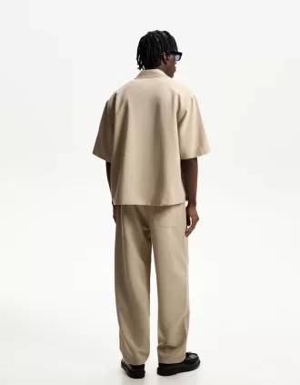 Pantalones deportivos de corte recto y sastre