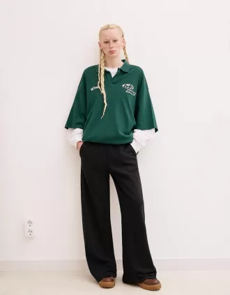 Pantalones deportivos de pierna ancha