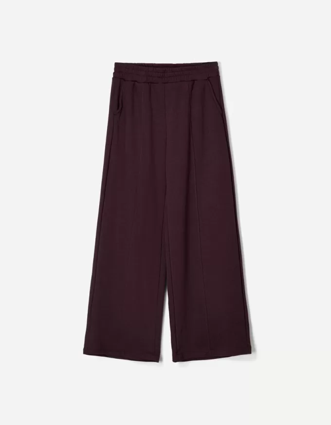 Pantalones deportivos de pierna ancha