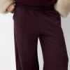 Pantalones deportivos de pierna ancha